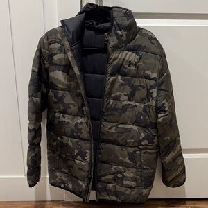 Under Armour boys Black and Green Camo Puffer Jacket